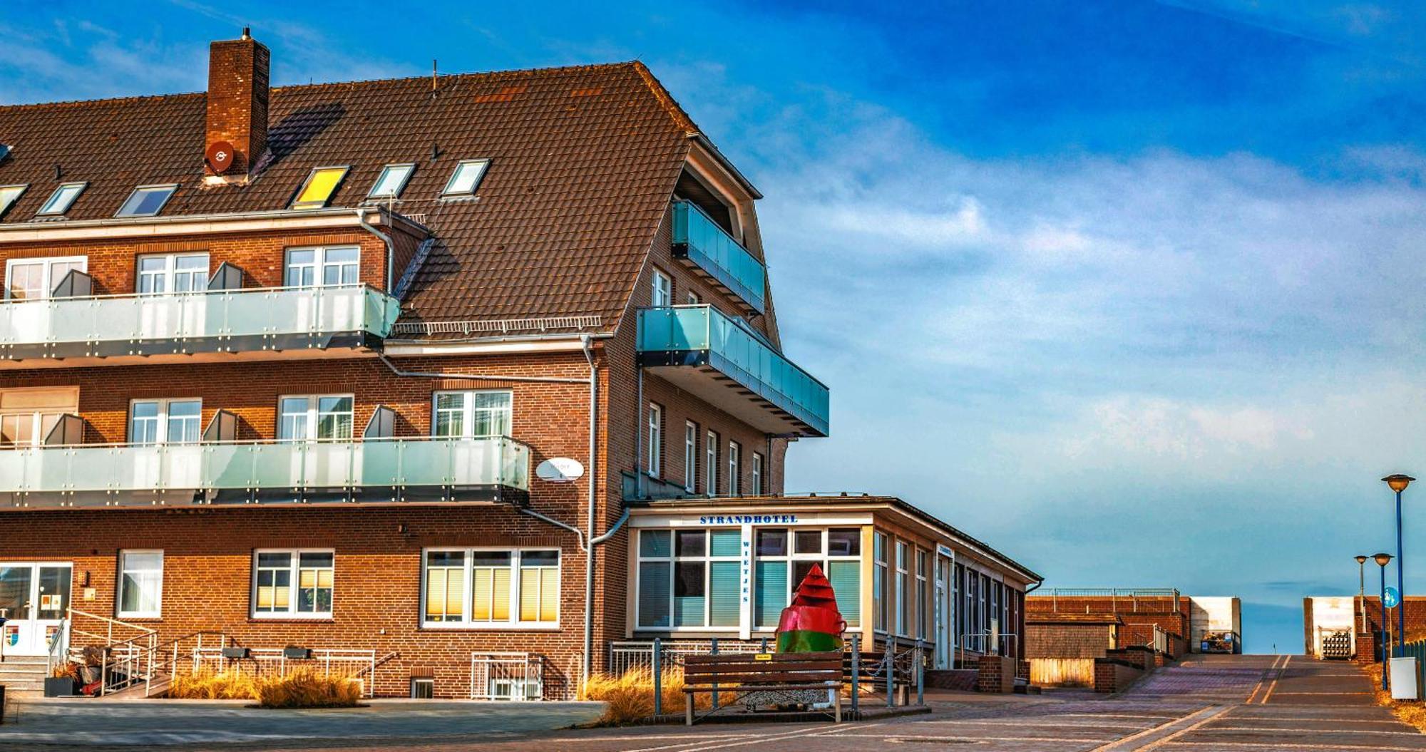 Strandhotel Wietjes バルトルム エクステリア 写真